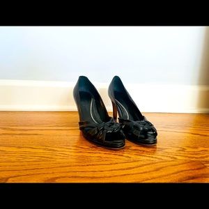 Black ANTONIO MELANI peep toe heel